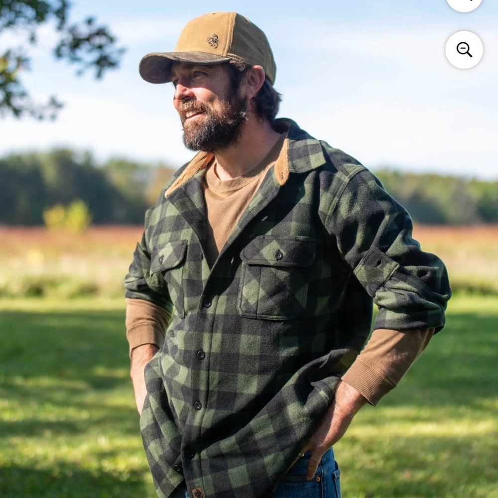 Legendary Whitetails Men's Green and Black Plaid Fleece Shirt